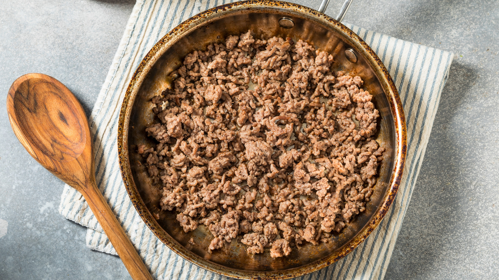 The Classic Diner Dish That Made Ground Beef The Star Of Breakfast