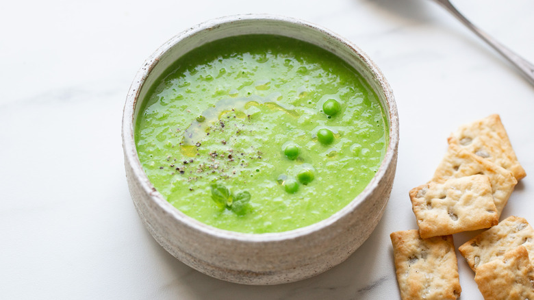 Green pea soup