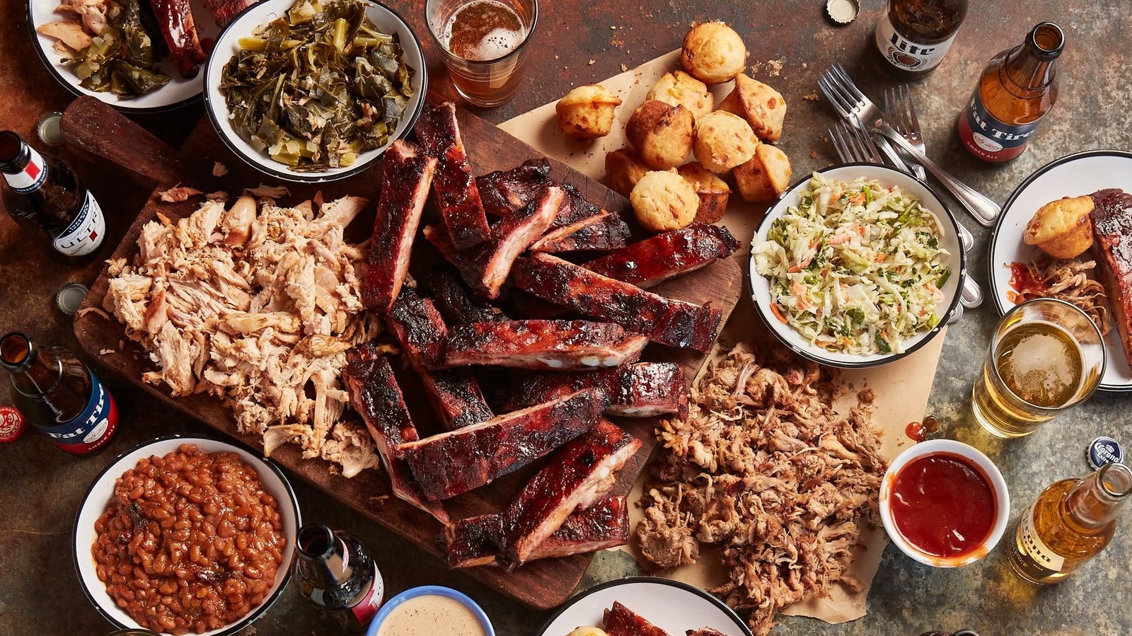 <a href="https://www.foodrepublic.com/2226809/culvers-sister-restaurant-trades-burgers-southern-bbq-jim-n-nicks/" target="_blank">The Culver’s Sister Restaurant That Trades In Burger Patties For Southern BBQ</a>
