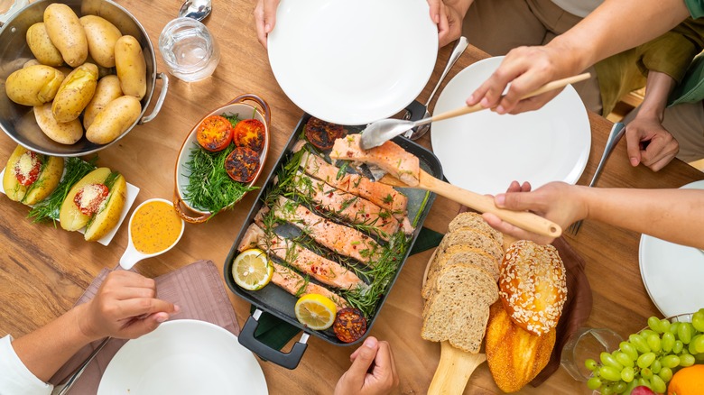 simple dinner party