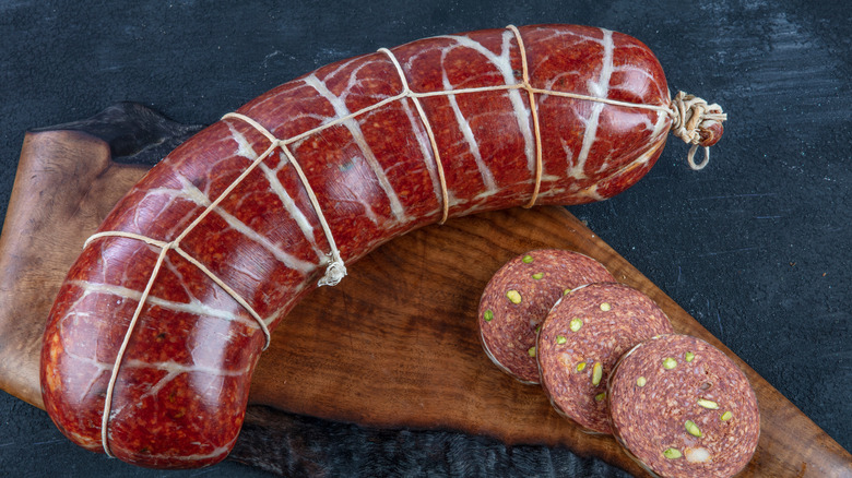 Soujouk sausage and slices