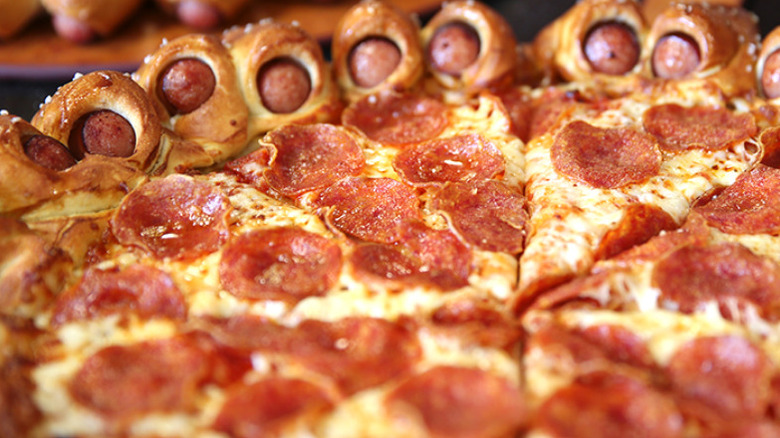 A photo of the pizza hut hot dog bites pizza