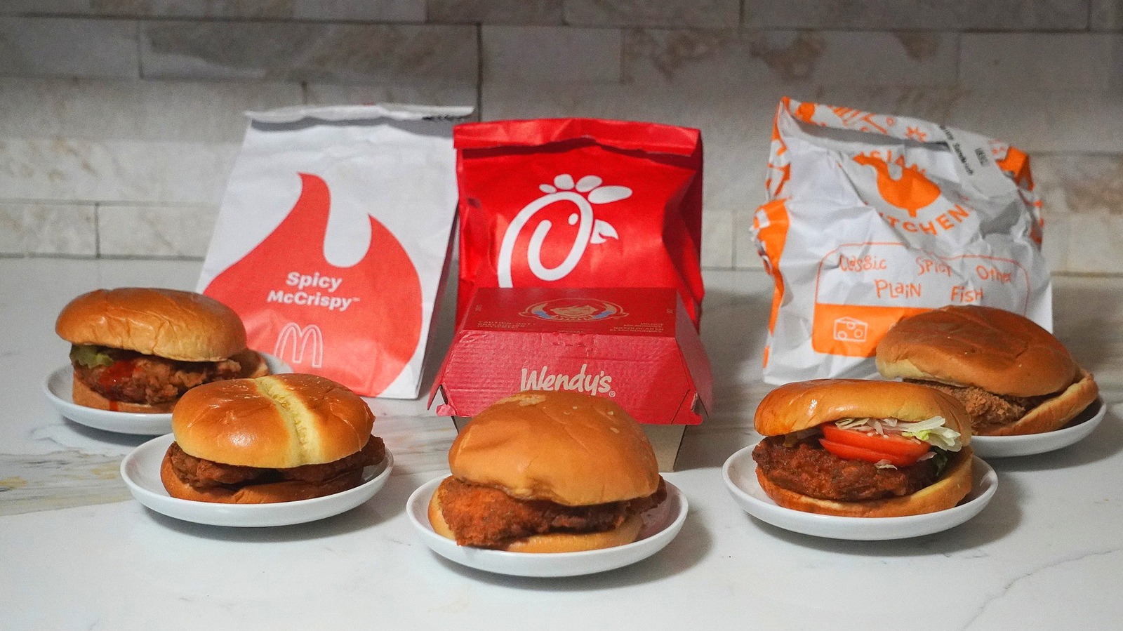 <a href="https://www.foodrepublic.com/2208148/worst-fast-food-spicy-chicken-sandwich-popeyes/" target="_blank">The Fast Food Spicy Chicken Sandwich You Can Skip</a>