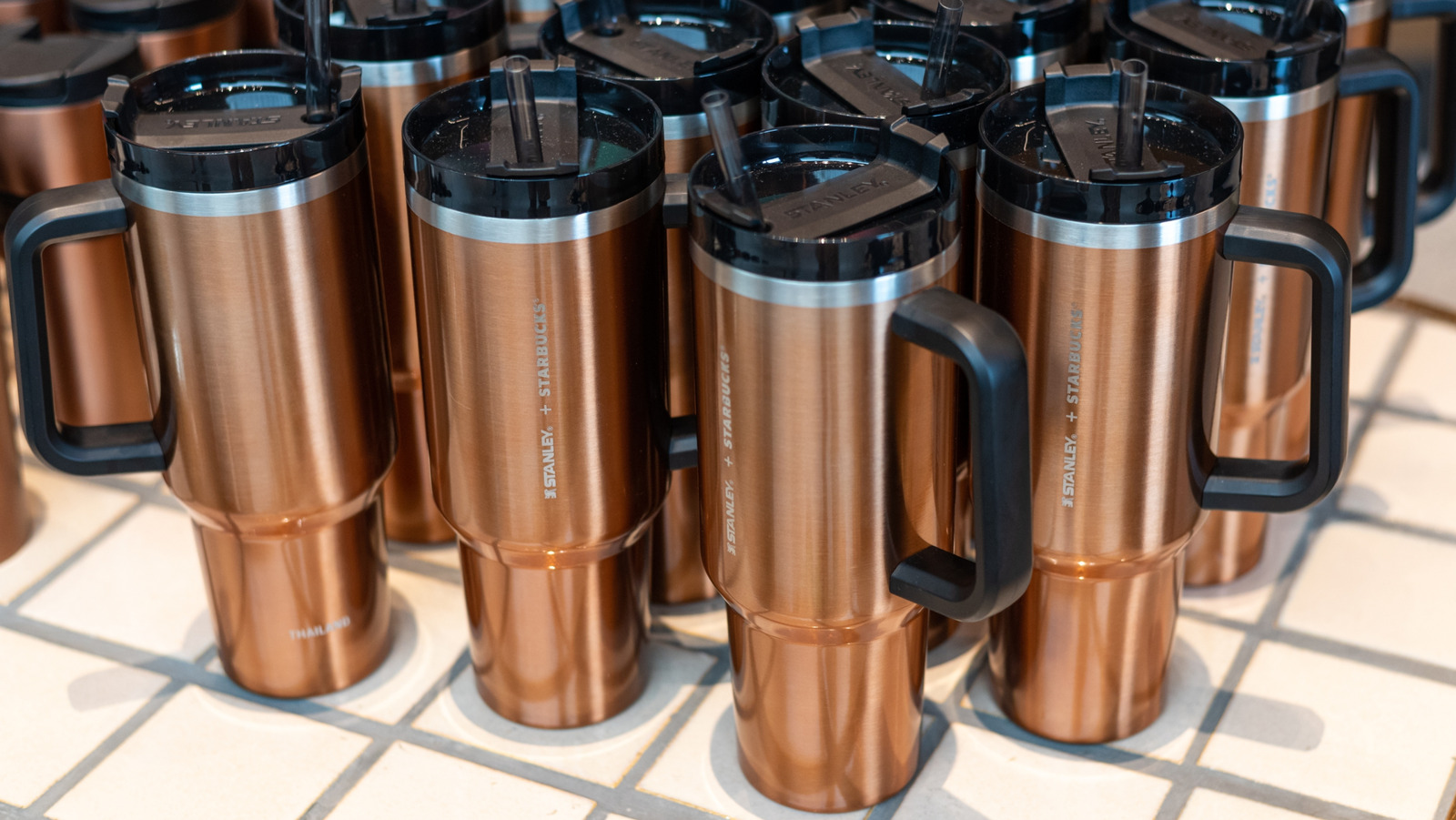 The First Starbucks Stanley Cup Collab Was A Peach Lover's Dream. Can You  Still Find Them Today?