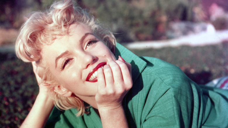 Marilyn Monroe portrait taken outside