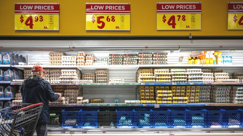 man shopping at an H-E-B store