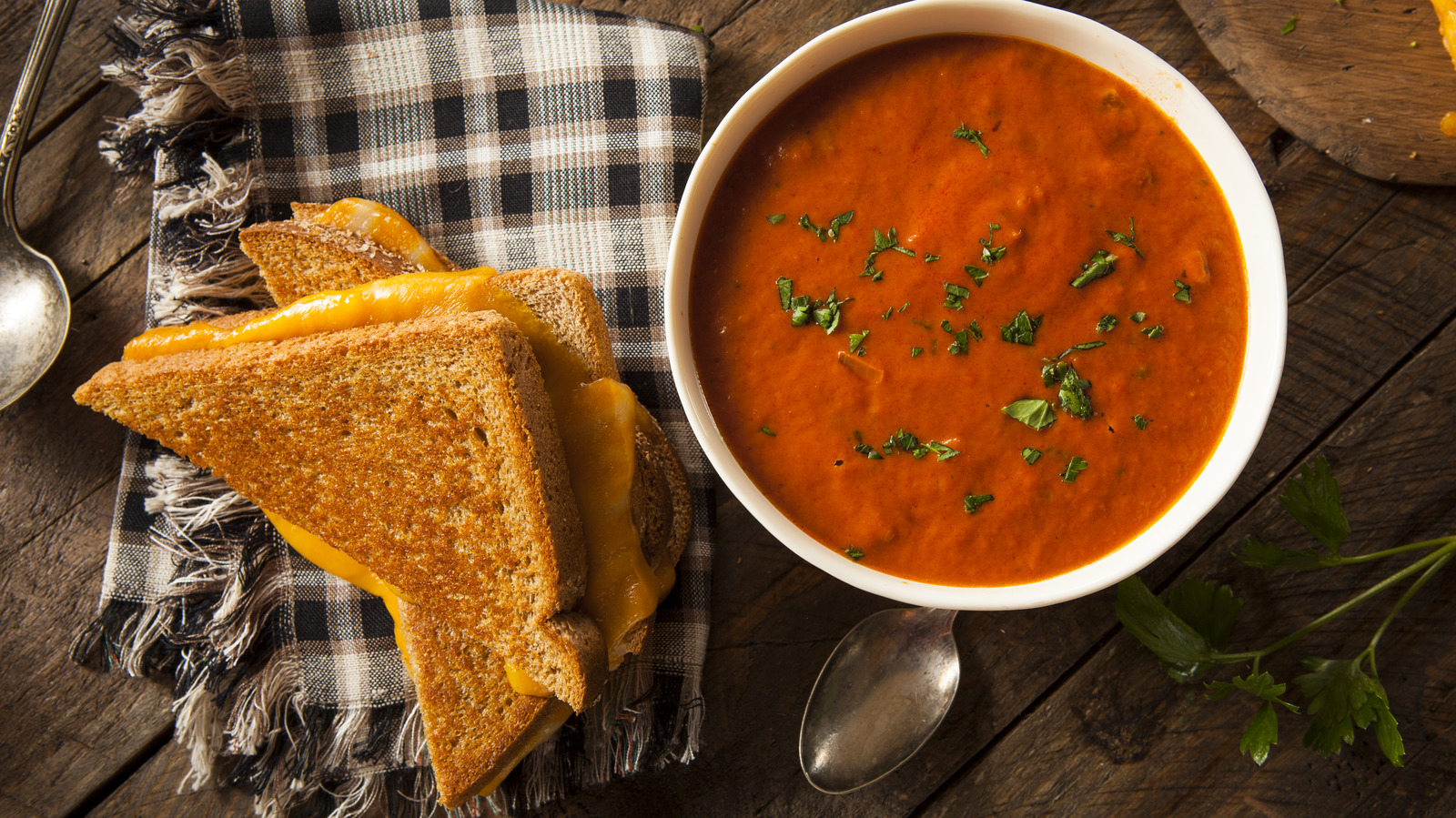The Historical Reason We Pair Tomato Soup And Grilled Cheese