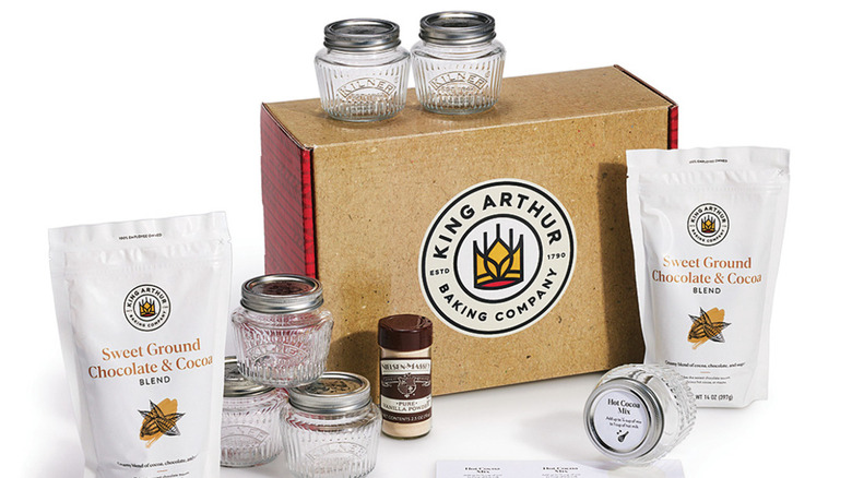 King Arthur Baking Company Make your own hot cocoa kit