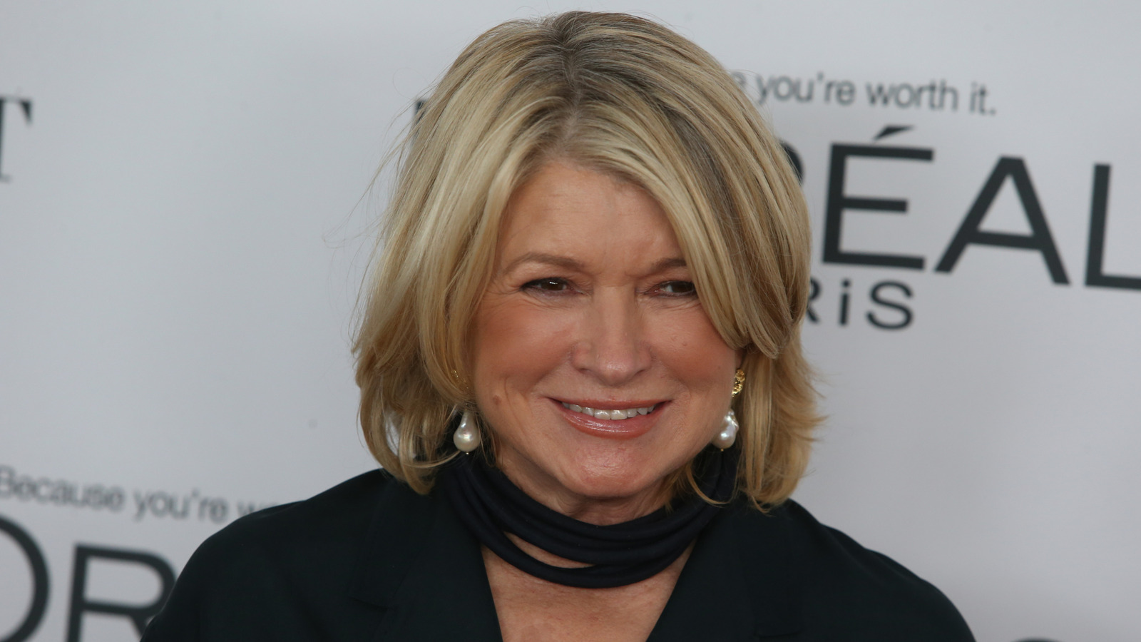 <a href="https://www.foodrepublic.com/1953014/ingredient-martha-stewart-adds-perfect-brownies/" target="_blank">The Ingredient Martha Stewart Adds To Brownies For A Chewy Finish</a>