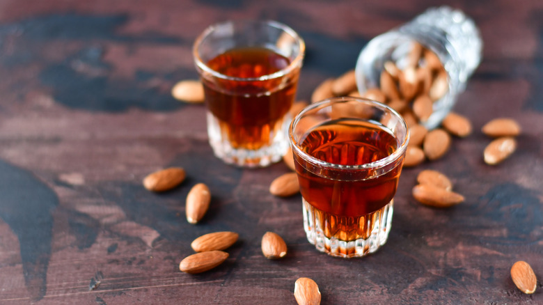 glasses of amaretto with almonds