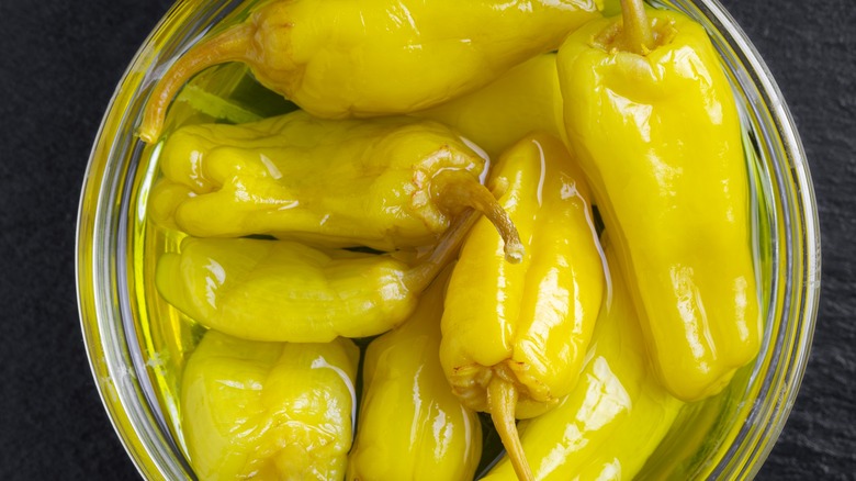 fresh pepperoncini peppers 