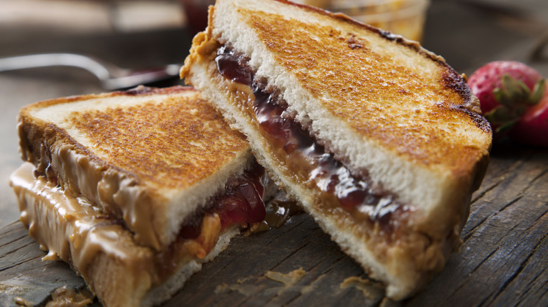 peanut butter and jelly french toast sandwich