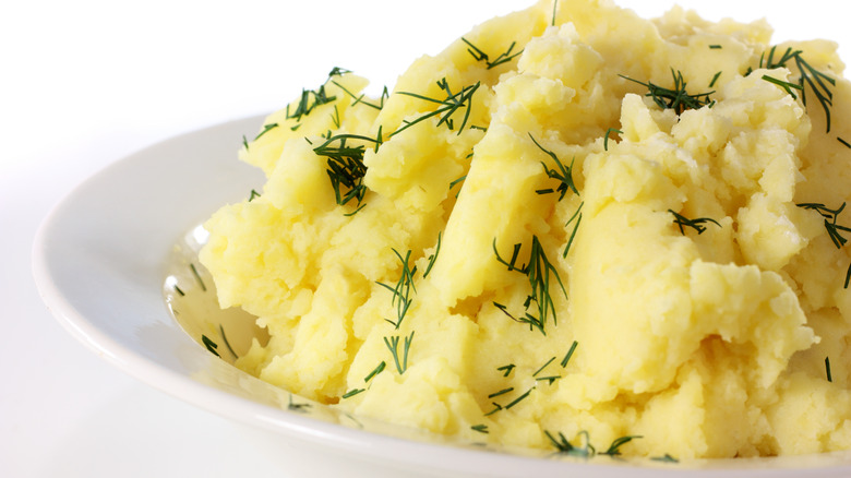 The Most Iconic Styles Of Mashed Potatoes, Explained