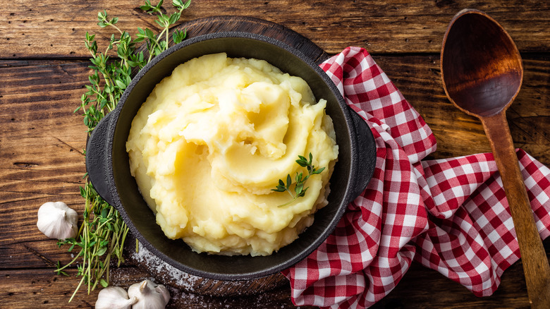 Overhead shot of garlic mashed potatoes
