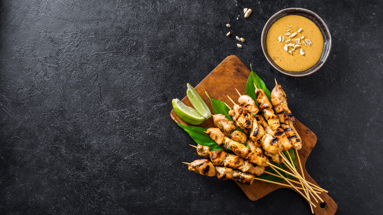 Chicken satay and peanut sauce
