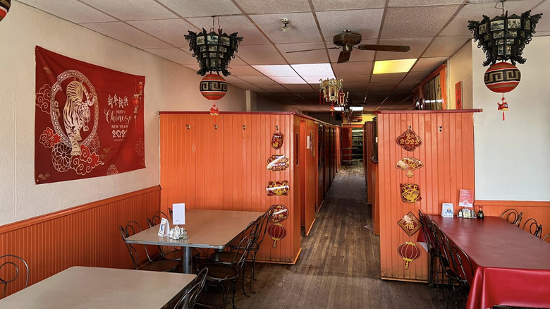 the interior of Pekin Noodle Parlor