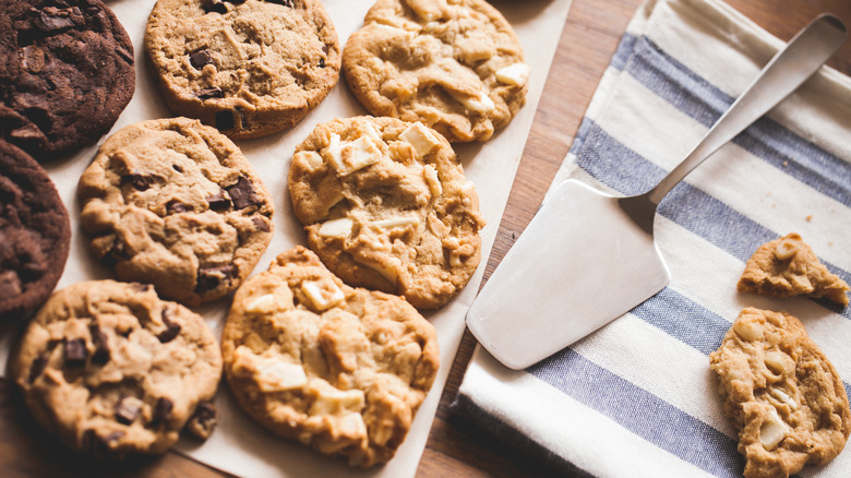 fresh baked cookies on tray