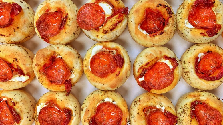 Pepperoni pizza cupcakes