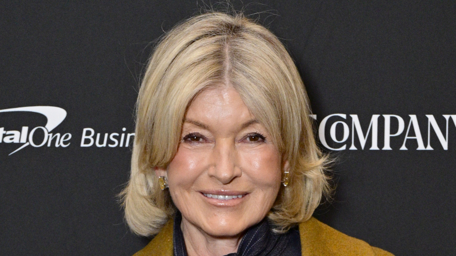 The Premium Olive Oil Martha Stewart Recommends Isn't Graza Or Brightland