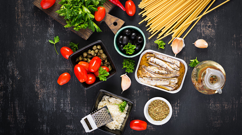 tinned anchovy pasta sauce