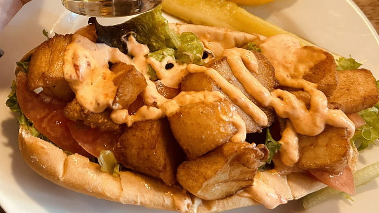 Fried scallop sandwich