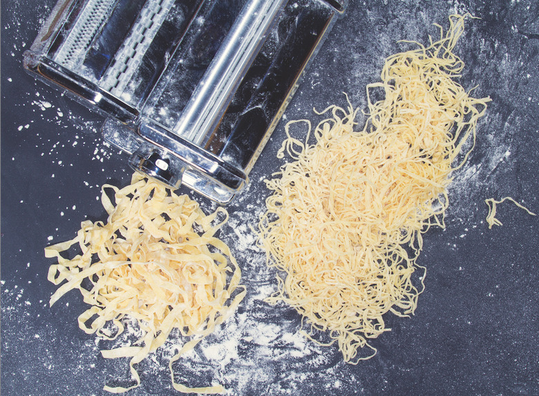 Making your own pasta couldn't be simpler: just combine flour, an egg and a little yogurt for tart and creamy noodles.