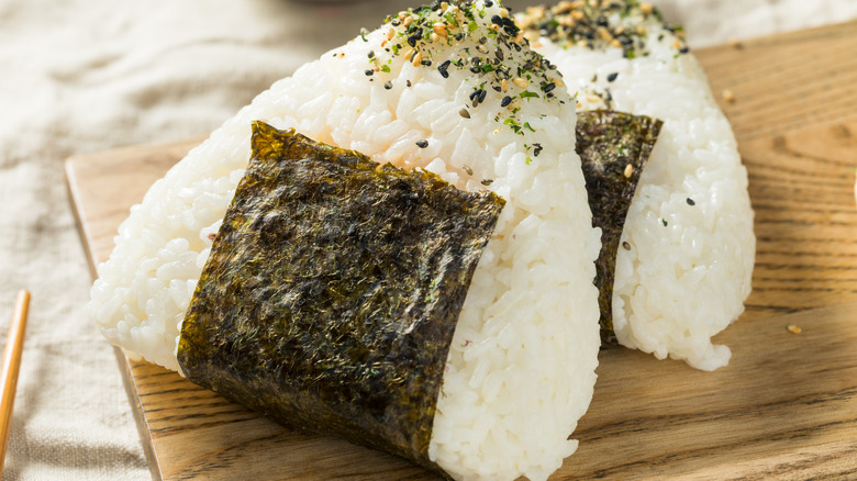 Onigiri with furikake