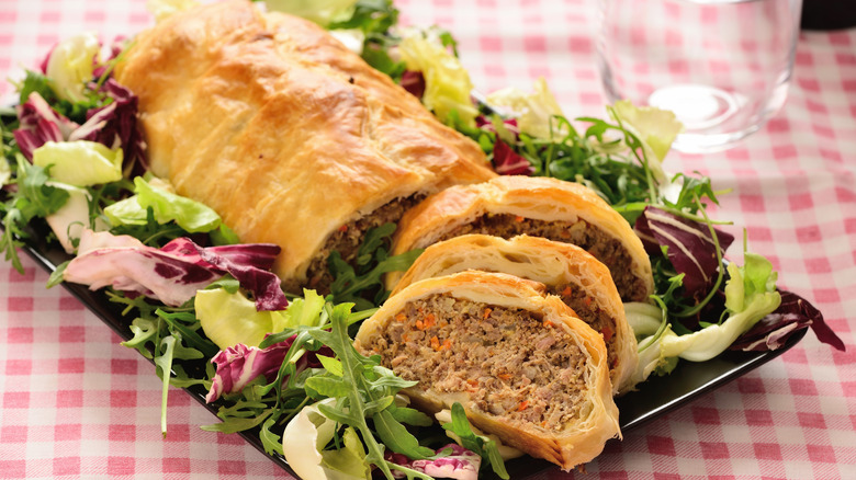 Meatloaf wrapped in pastry