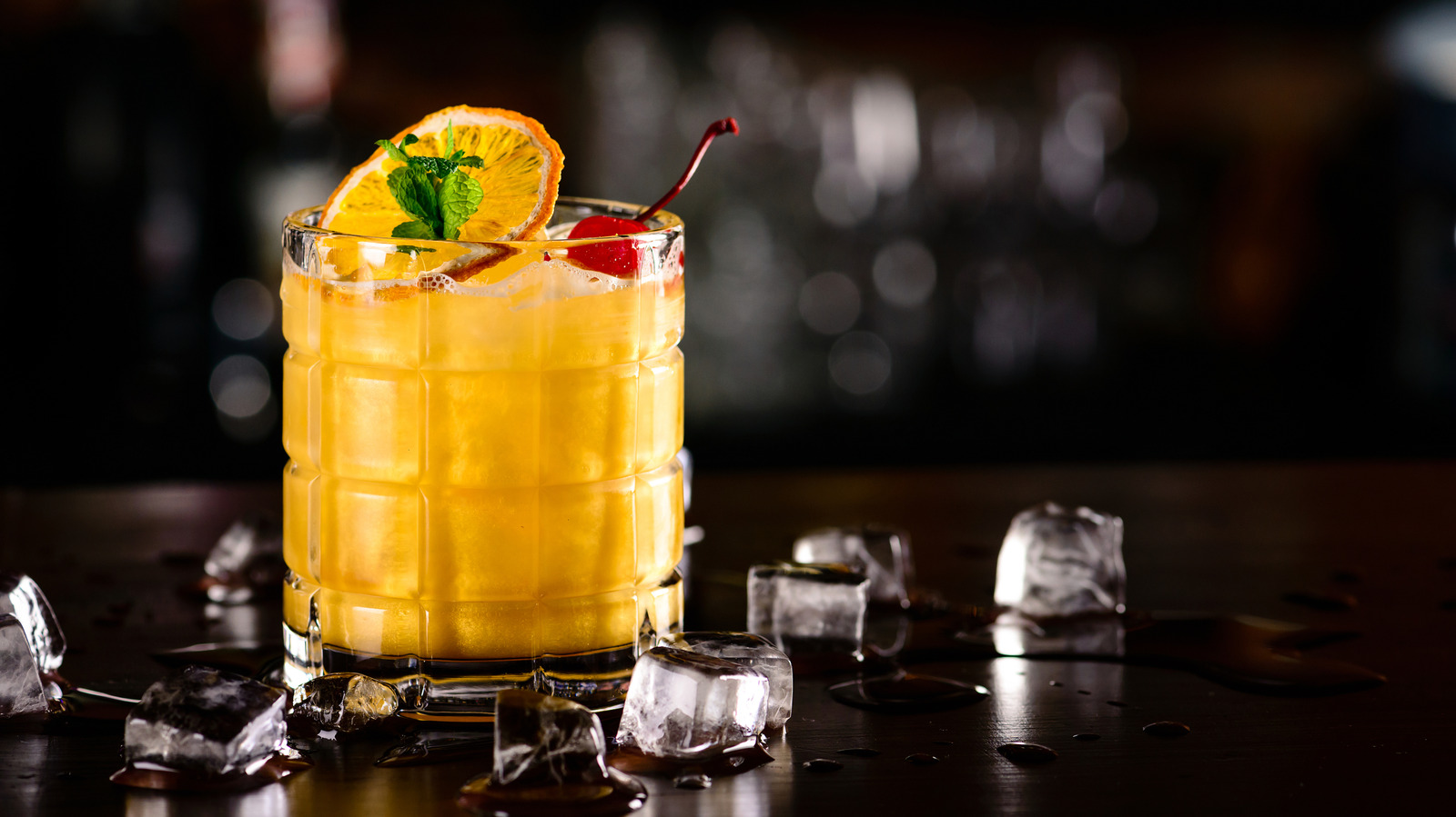 <a href="https://www.foodrepublic.com/1733736/bees-knees-cocktail-variation/" target="_blank">The Simple Bee’s Knees Variation You Need To Try</a>