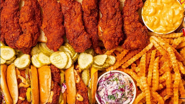 Tray of Dave's Hot Chicken menu items