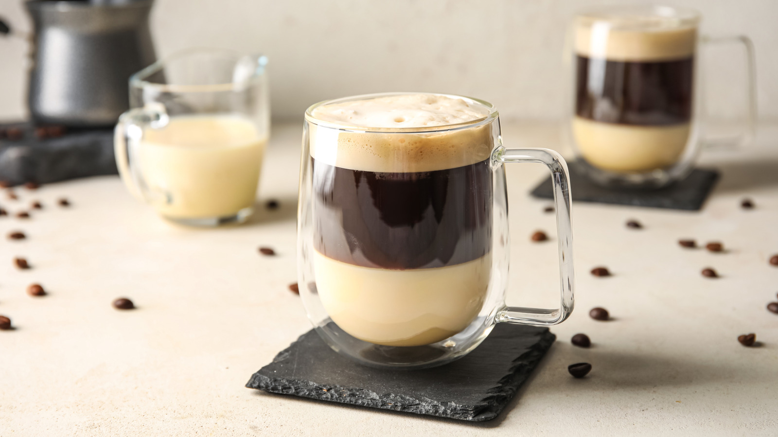 <a href="https://www.foodrepublic.com/1736275/spain-coffee-bombon-sweetened-condensed-milk/" target="_blank">The Spanish Coffee That Features A Layer Of Sweetened Condensed Milk</a>