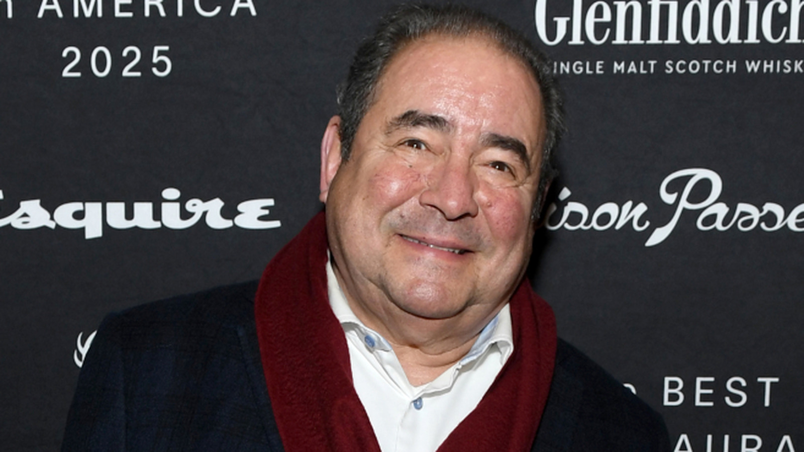 <a href="https://www.foodrepublic.com/2114307/emeril-lagasse-frozen-potato-chips/" target="_blank">The Specific Way Emeril Lagasse Eats Potato Chips</a>