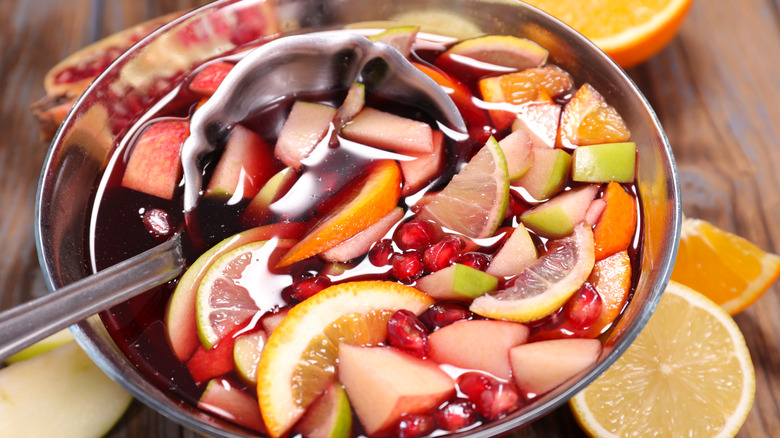Bowl of red wine sangria