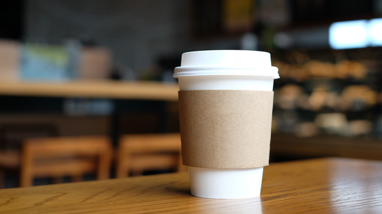 Paper coffee cup