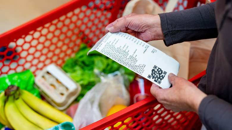 Customer checking reciept