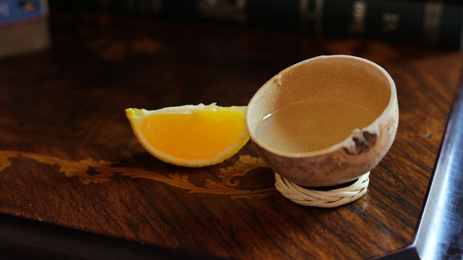 <a href="https://www.foodrepublic.com/1741652/glass-drink-mezcal-copita/" target="_blank">The Traditional Glass You Need To Drink Mezcal The Right Way</a>