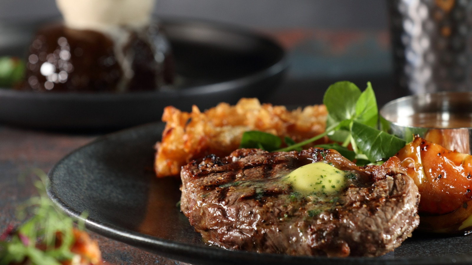 <a href="https://www.foodrepublic.com/1839358/miller-and-carter-uk-beloved-steakhouse-chain-wont-find-us/" target="_blank">The UK’s Beloved Steakhouse Chain That You Won’t Find In The US</a>