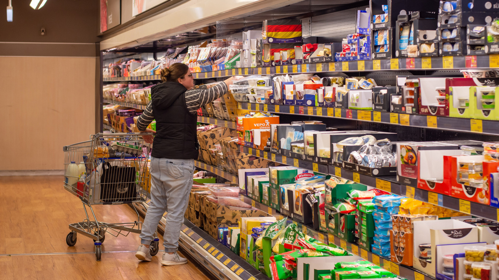 How are trader joe s and aldi connected 