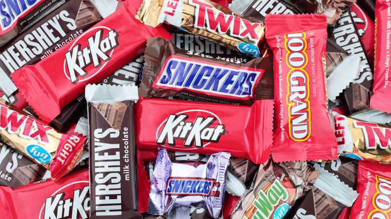 Variety of small popular chocolate bars