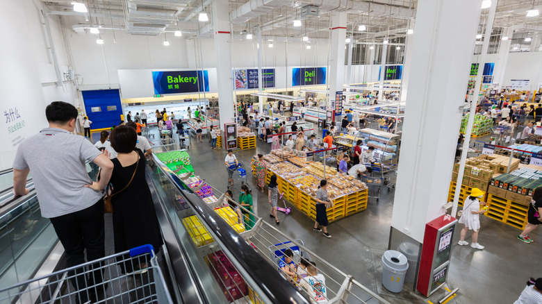 Interior of Shanghai Sam's Club location.