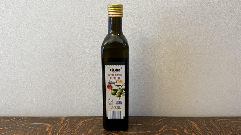 An image of the Priano Extra Virgin Olive Oil.