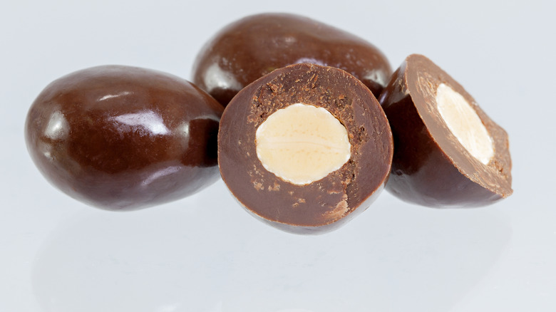 Almonds coated in chocolate