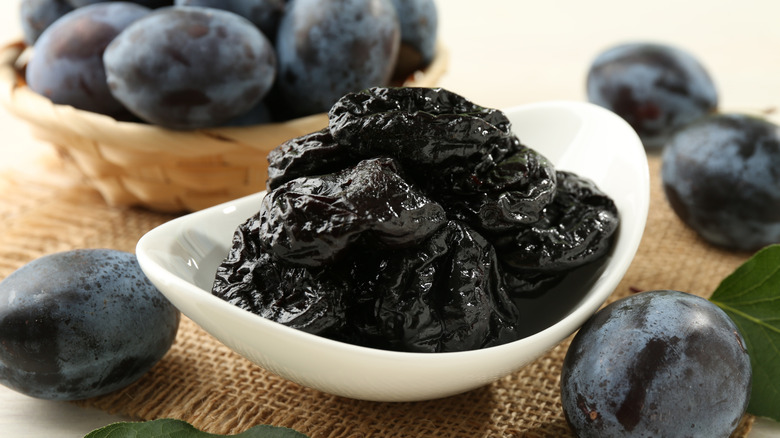 A bowl of prunes.