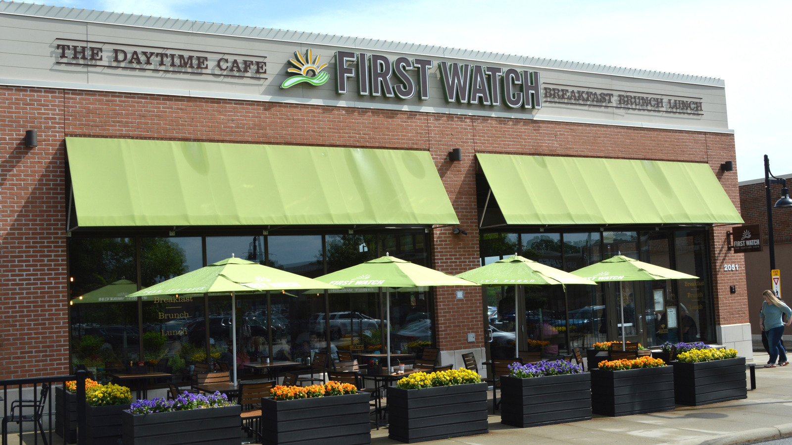 FoodWireDaily — These Are The 7 Best Chain Restaurants For Brunch, According To Customers