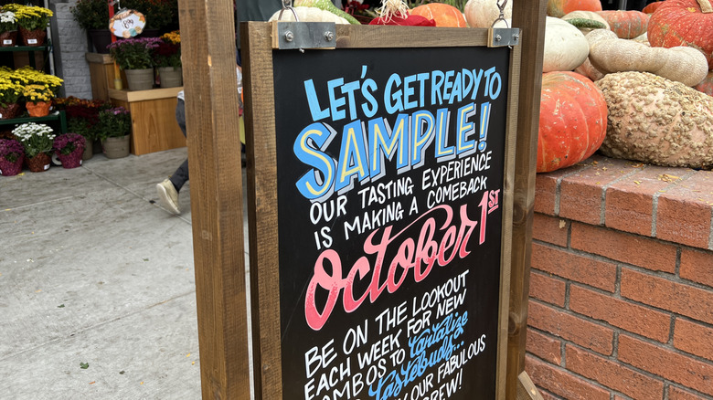 Sample sign for Trader Joe's