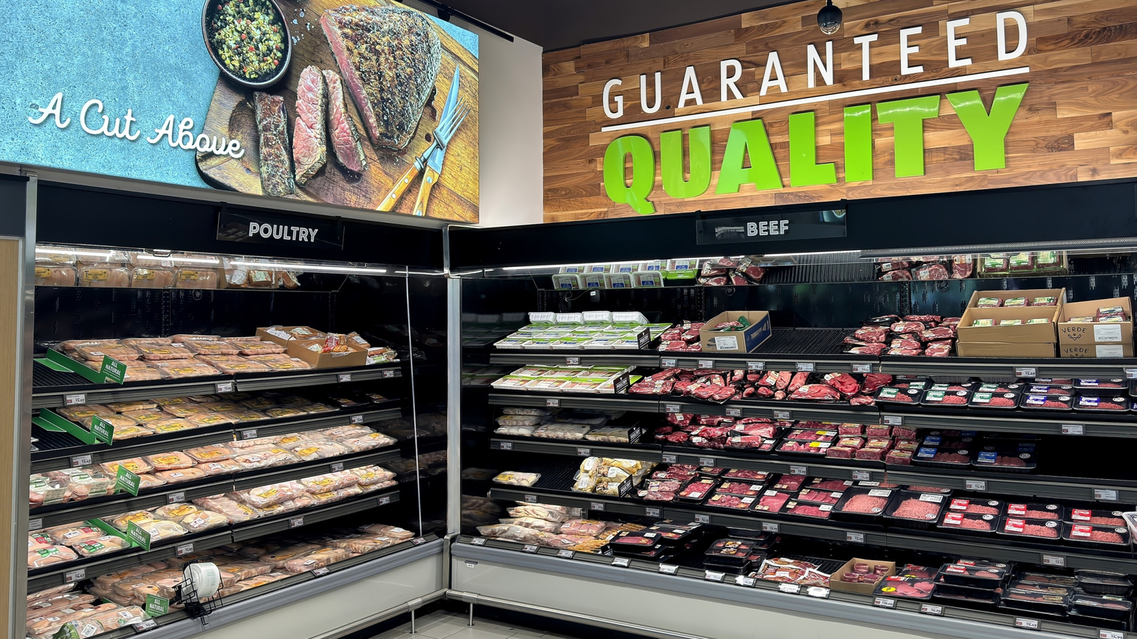 <a href="https://www.foodrepublic.com/2135420/aldi-bacon-wrapped-sirloin-steak-restaurant-worthy-meal/" target="_blank">This Aldi Steak Cut Gives You A Restaurant-Worthy Meal At Home</a>