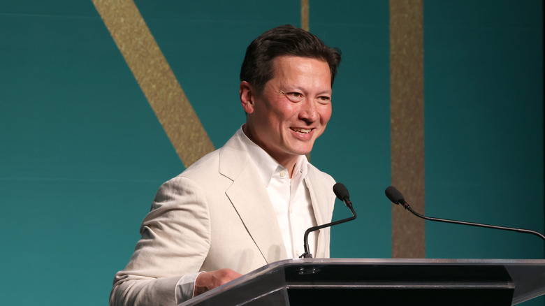 J. Kenji López-Alt speaking at an event