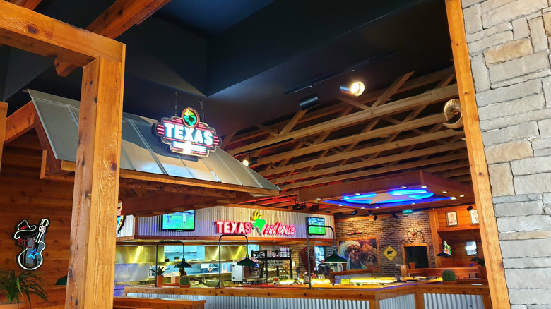 empty Texas Roadhouse pictured