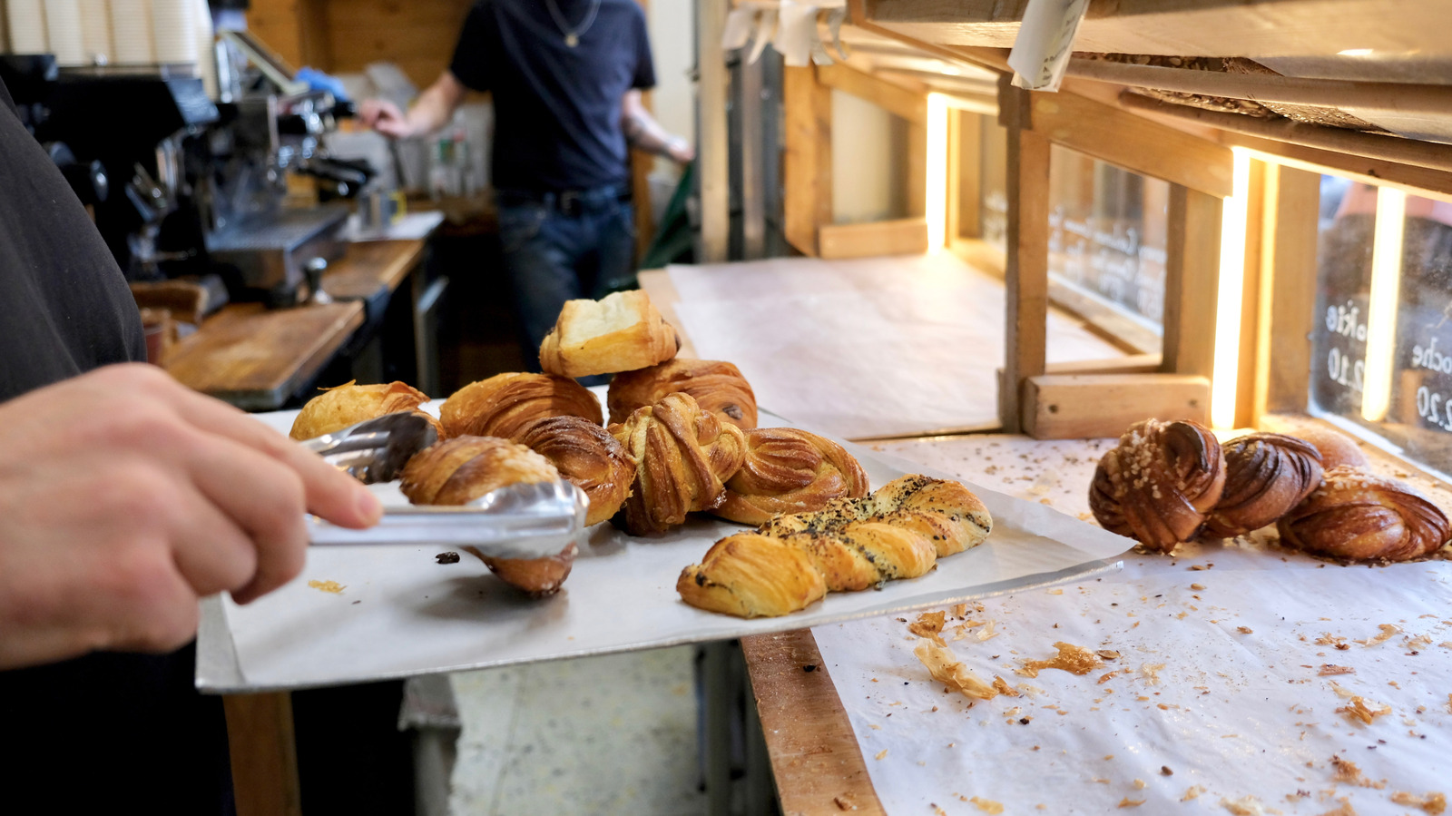 <a href="https://www.foodrepublic.com/2166775/nyc-bakery-expensive-cereal-lappartement-4f/" target="_blank">This NYC Bakery Charges $50 For Cereal</a>