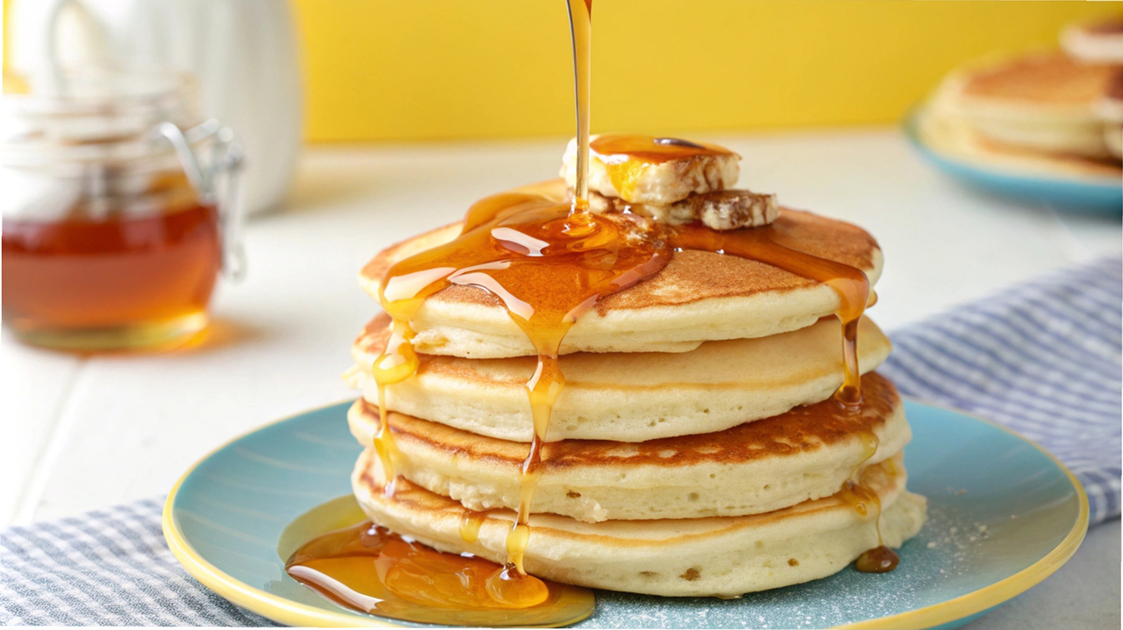 <a href="https://www.foodrepublic.com/1967999/mixing-mistake-ruin-pancakes-overmixing/" target="_blank">This Simple Mixing Mistake Will Ruin Your Homemade Pancakes Every Time</a>